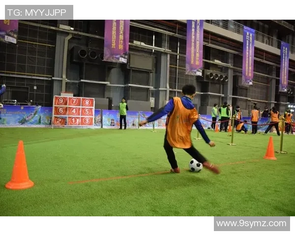 周娜独家揭秘足球背后的智慧与心得分享,助你提升球场表现 周娜独家揭秘足球背后的智慧与心得分享,助你提升球场表现